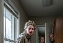 I’m 39 weeks pregnant when I hear the front door click—then the lock turns from the outside. My mother-in-law’s voice slices through the wood: “Stay inside. Don’t embarrass this family.” I press my palm to my belly as the baby kicks hard. My phone buzzes once—my husband’s selfie on a beach, arm around her, captioned: “Freedom.” “Anh về đi… em sắp sinh!” I whisper, shaking. Then another message flashes—an unknown number: “If you want to live, don’t trust the keys.” I look at the windows. They’re nailed shut. And the contractions begin.