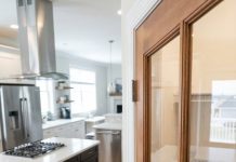 “I was smiling through my retirement party when I saw my daughter-in-law lean over my glass and slip something inside. My stomach dropped. ‘What are you doing?’ I almost screamed—but I didn’t. Instead, I switched our drinks the second she turned away. Minutes later, her hand started shaking, and she whispered, ‘Something’s wrong…’ I stared at her, heart pounding, because in that moment, I realized this night was hiding a far darker secret.”