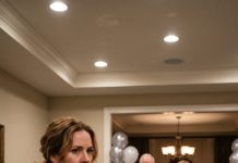 At the year-end celebration, my parents pulled my 11-year-old daughter away from the family table like she was a stranger. My mother smiled at her and said, “You are not part of this family, sweetheart.” Everyone went silent. My daughter’s hand trembled in mine. I didn’t scream. I simply stood up, tapped my glass, and said, “Then I have an announcement to make…”