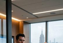 I handed my boss the keys to my luxury car, thinking I was helping him save face in front of the investors. But the moment he thought I was gone, I heard him laugh and say, “People like him are useful… as long as they remember their place.” My hand froze on the door. He had no idea the deal, the company, and his future were all already in my hands.