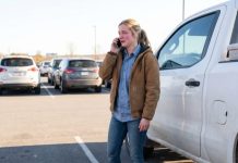 Parents didn’t invite me to thanksgiving. Mom said: “Your sister is bringing her boyfriend to meet our family. She doesn’t want you there… your blue-collar job would embarrass her.” “Understand.” I said, left. 5 days later, they rang my doorbell, furious… The moment they saw me, her boyfriend immediately said…