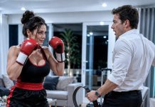 Right after our honeymoon ended, my husband took off his belt, wanting to teach me “the rules of being a wife.” I calmly took off my outer shirt, put on my boxing clothes and gloves: “Perfect timing. I need a training partner!”