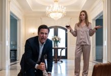 “WHEN I GOT HOME FROM A BUSINESS TRIP, I FOUND MY DAUGHTER UNCONSCIOUS BY THE DOOR. MY WIFE SHRUGGED AND SAID SHE’D “JUST DISCIPLINED HER.” I CALLED AN AMBULANCE. BUT WHEN THE PARAMEDIC SAW MY WIFE, HE WENT PALE AND WHISPERED “SIR… IS THAT YOUR WIFE? BECAUSE ACTUALLY…” -TRUE STORY-“