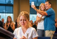 My nursing pin was being placed on my uniform when I saw the two empty seats in the front row. Then my phone buzzed with a photo of my parents cheering beside my brother at his baseball showcase. “His future matters more,” Mom texted. I smiled through the applause—but that night, I packed my bags and opened the envelope Grandma had warned me never to touch too soon…