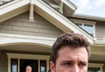 The day I went bankrupt, my parents threw my suitcase onto the porch. “You’re a failure. Don’t come back,” my father said. I thought I had lost everything—until my grandfather’s lawyer arrived that night. He handed me a sealed envelope and whispered, “Your grandfather left you his entire estate.” I stared at the will in disbelief. Then I saw one condition that could destroy my family.