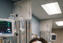 With third-degree burns covering my skin in the ICU, I spent three days fighting for my life after pulling my brother from our burning home. When my father finally called, he didn’t ask if I survived. He barked: “Transfer twenty-four thousand dollars right now for Ryan’s down payment!” Through my oxygen mask, I wheezed just six words: “Arson investigators found Ryan’s lighter, Dad.” The line went dead silent…