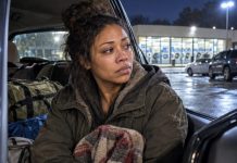 For six weeks, I slept in my car behind a laundromat, too ashamed to tell my family I had nowhere to go. Then at Thanksgiving, Grandma suddenly slammed her hand on the table and shouted, “Why is Yevette homeless when I bought her a $1.1 million lake house?” My mother turned white. My sister dropped her wineglass. And before anyone could lie again, the doorbell rang.