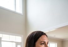 My husband thought his secret vacation with his mistress would be the perfect escape. While he was away, I discovered everything—and made one decision that would change all our lives. When he finally came home, he froze at the empty house. “Where are my wife and my child?” he shouted. I was already gone with our son, and the house he thought was his had just been sold. But that was only the beginning…